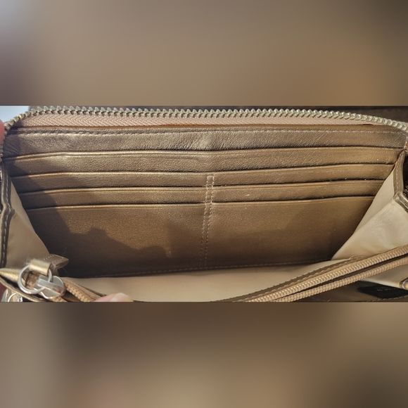 Coach Zip Wallet - Picture 7 of 8